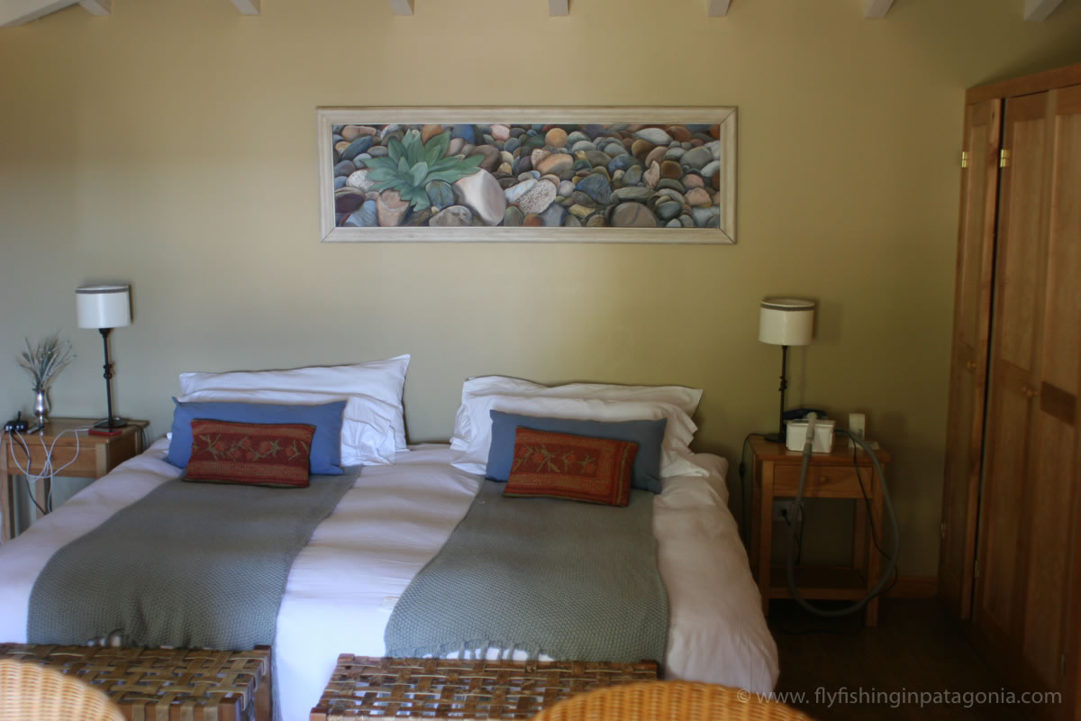 Tres Rios Lodge master room photo