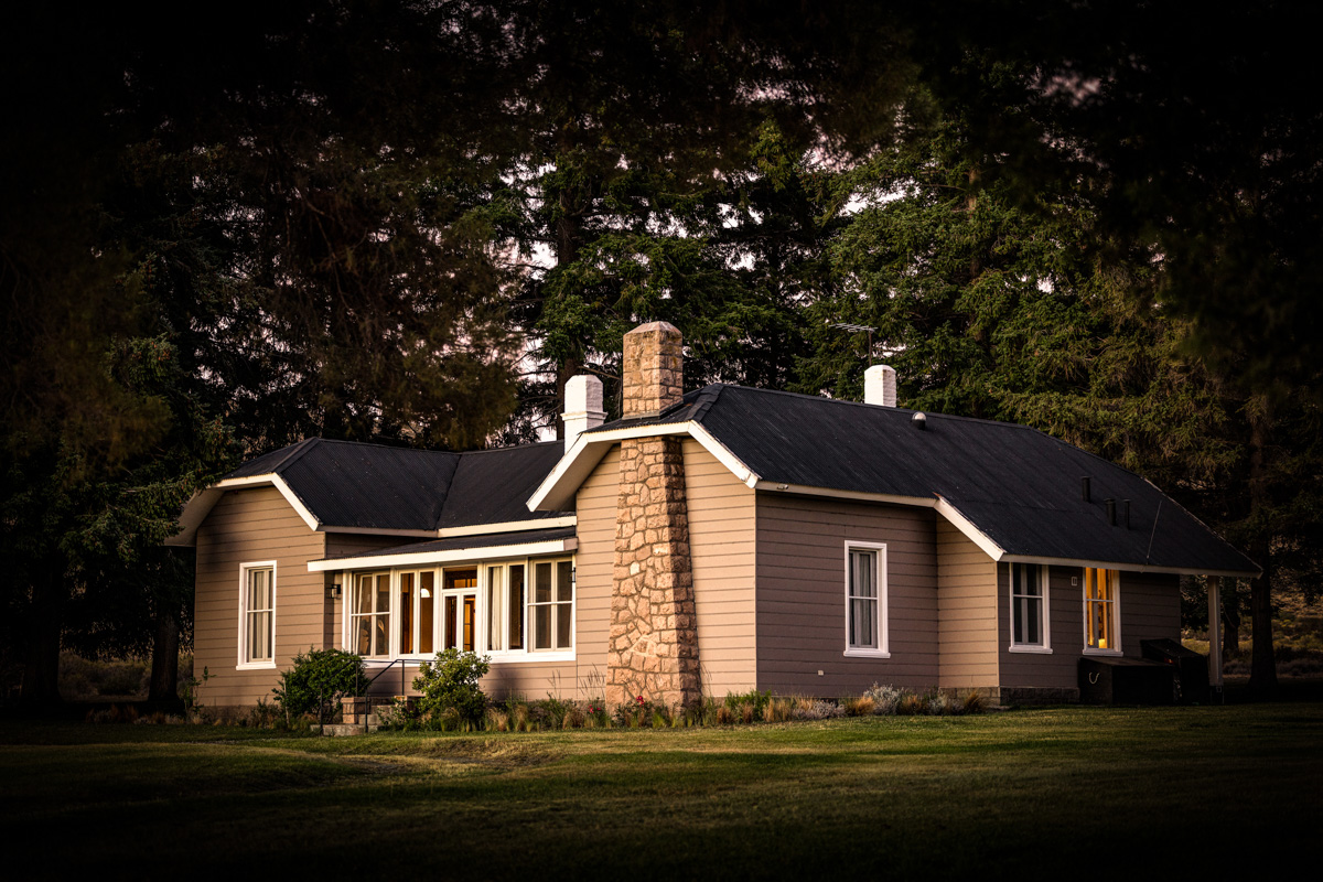 Collon Cura Lodge exterior