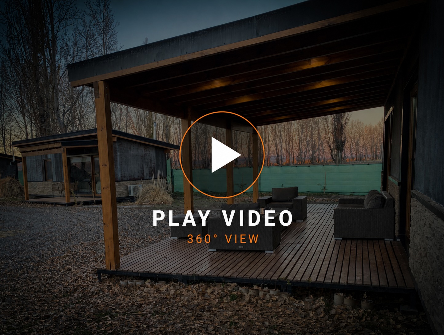 Play 360 video of the lodge