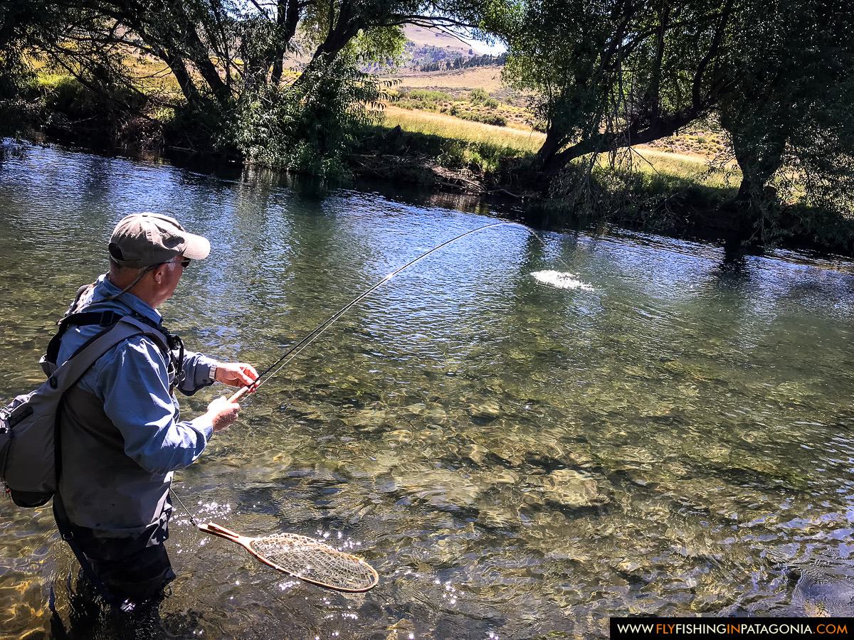 Michael Polaire fighting a trout on the Malleo River
