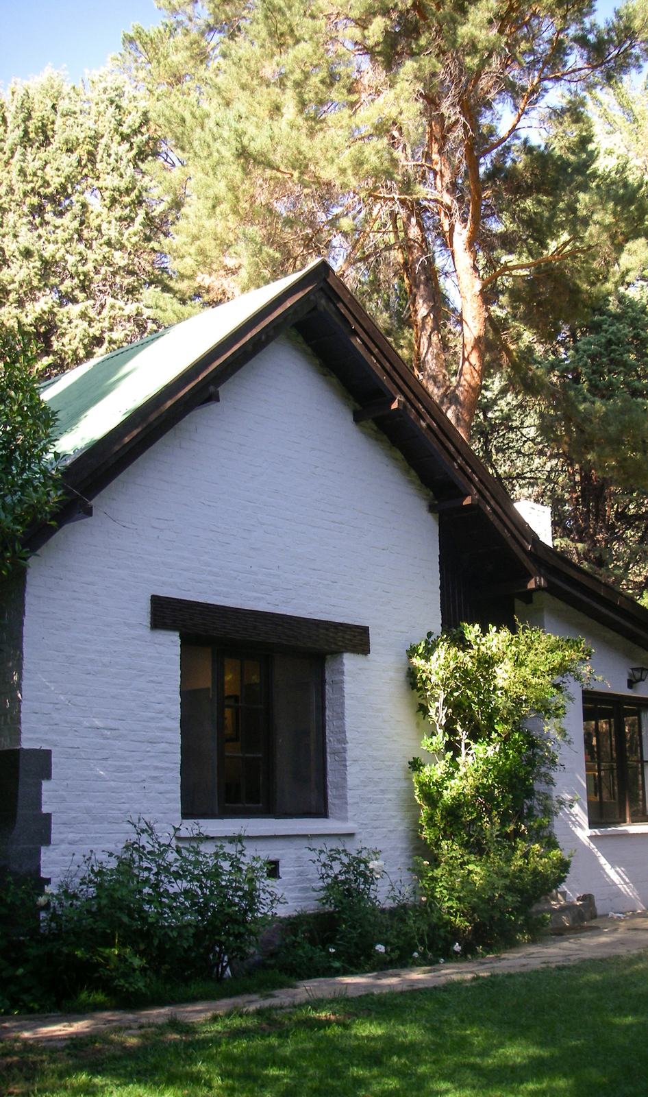 Quemquemtreu Lodge exterior