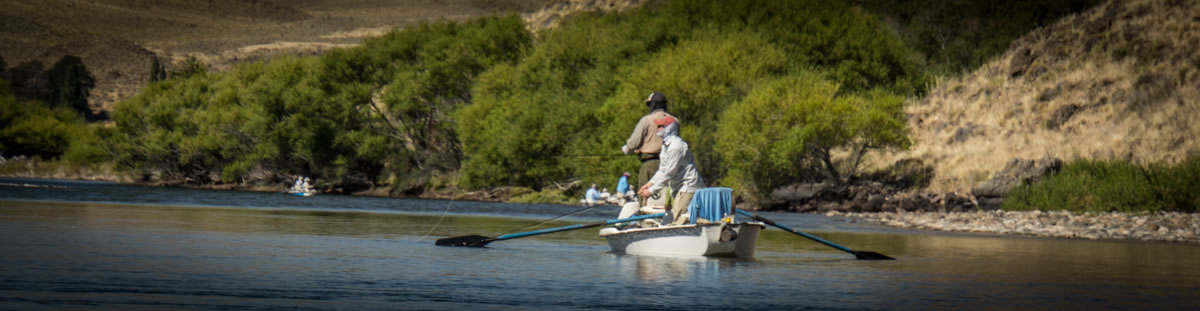 Great waters to wade or float fishing on the Chimehuin River Photo of the Chimehuin river