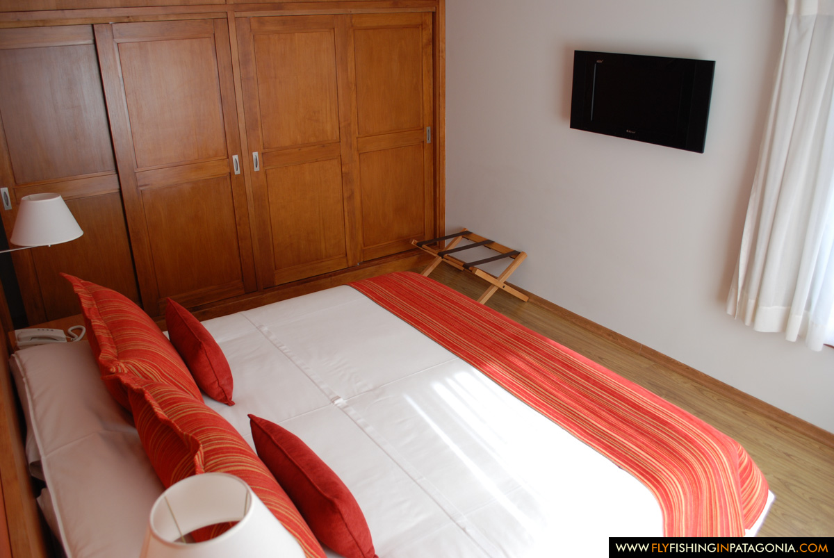 Antares Patagonia standard double room